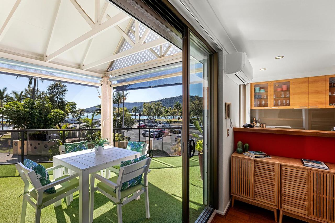 Montipora Unit 3 - In The Heart Of Airlie, Wi-Fi And Netflix Apartment Airlie Beach Exterior foto